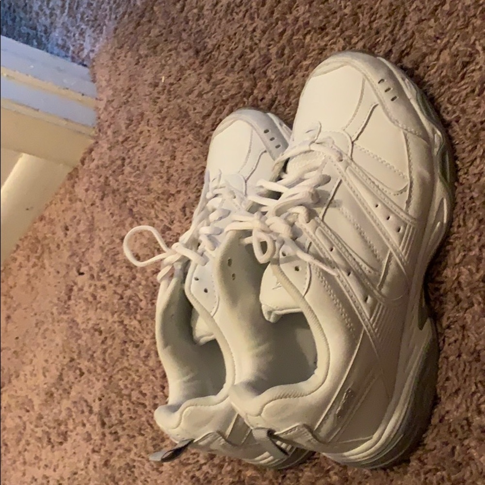Shoe.